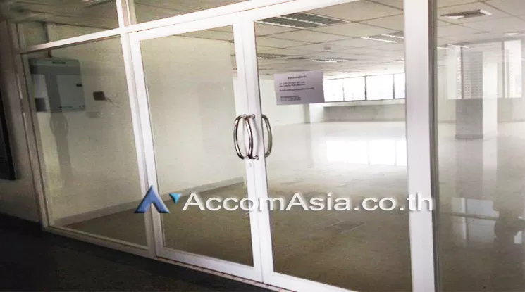  1  Office Space For Rent in Ratchadaphisek ,Bangkok MRT Thailand Cultural Center at Amornphan 205 AA11595